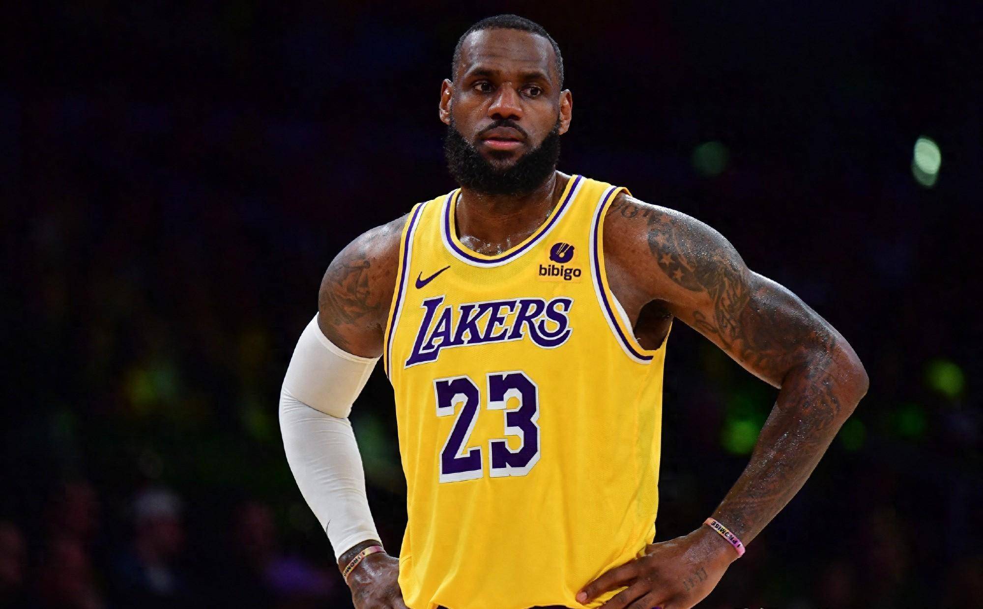 库普梅纳斯：我们想拿意杯冠军，但接下来要专注踢那不勒斯（库普梅纳斯：目标意杯夺冠，当下专注对阵那不勒斯）