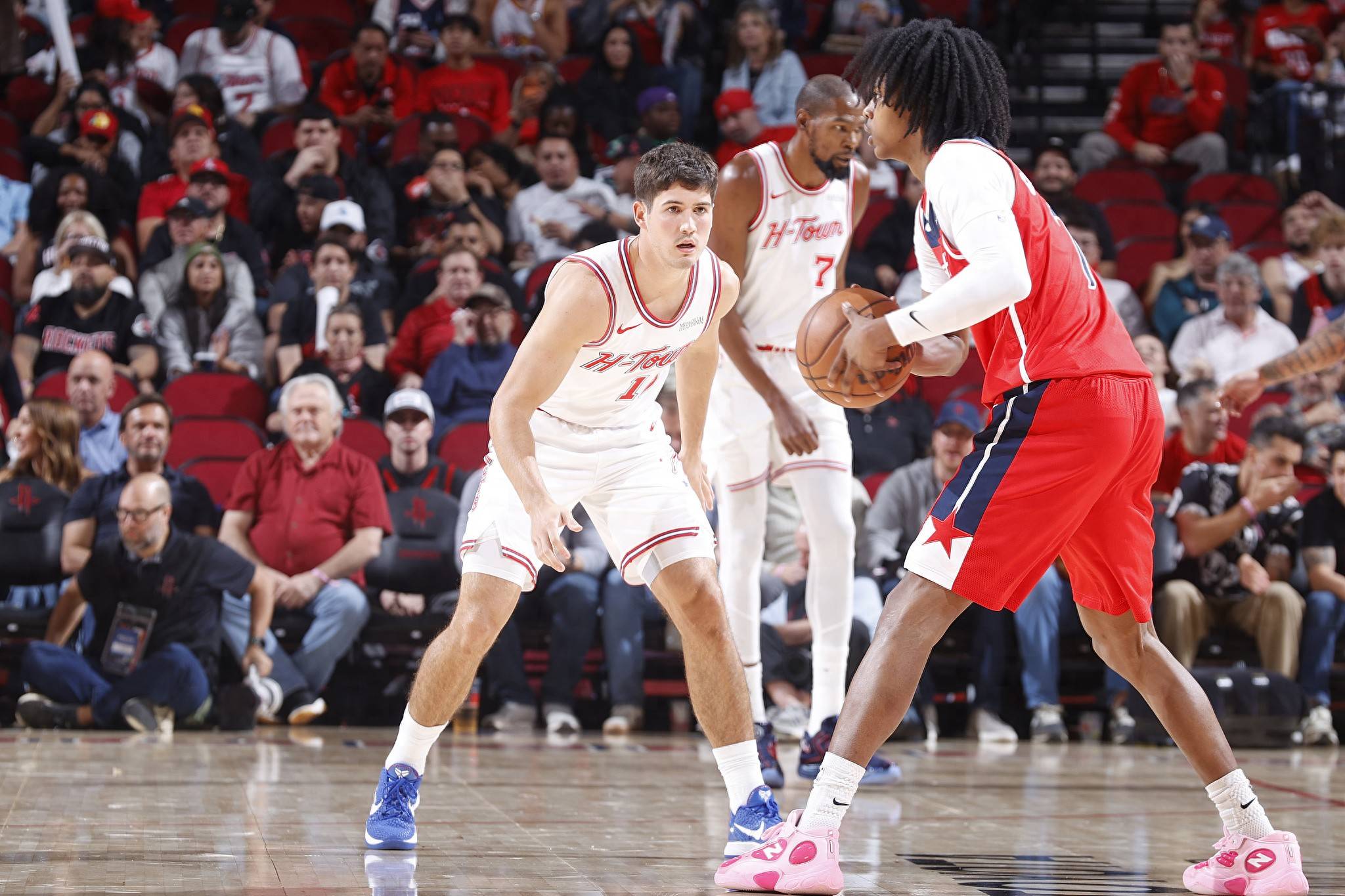 法甲第15轮观赛指南：哀兵尼斯战昂热；白堡射手遭队内停赛（法甲第15轮观赛前瞻：伤兵尼斯迎战昂热；白堡头号射手被队内禁赛）