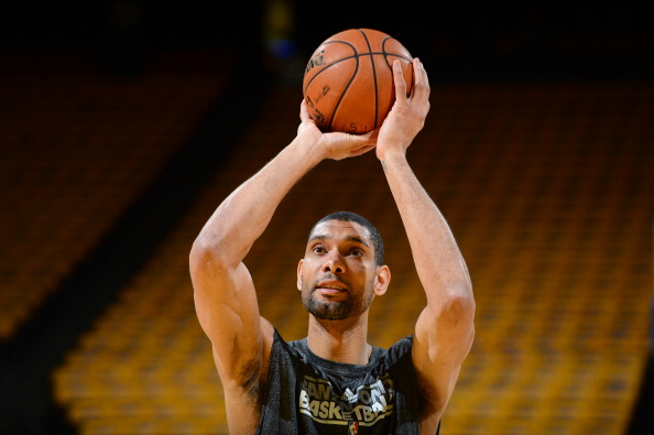 德转列中卫身价榜：库巴西8000万欧居首，萨利巴第二（德转发布中卫身价榜：库巴西以8000万欧领跑，萨利巴位居第二）