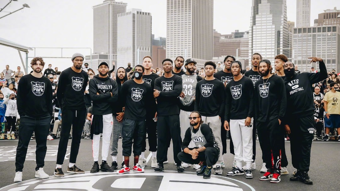 76人vs勇士首发：恩比德复出搭档马克西，霍福德首次首发（勇士战76人首发公布：恩比德复出联手马克西，霍福德迎来首次先发）