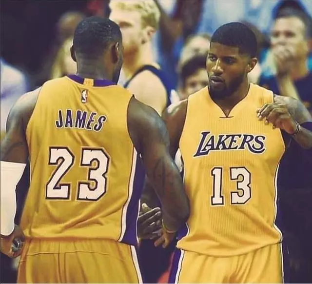 加拉塔萨雷有意租借梅西？罗马诺：梅西没考虑转会（加拉塔萨雷欲租借梅西？罗马诺称：梅西未考虑转会）